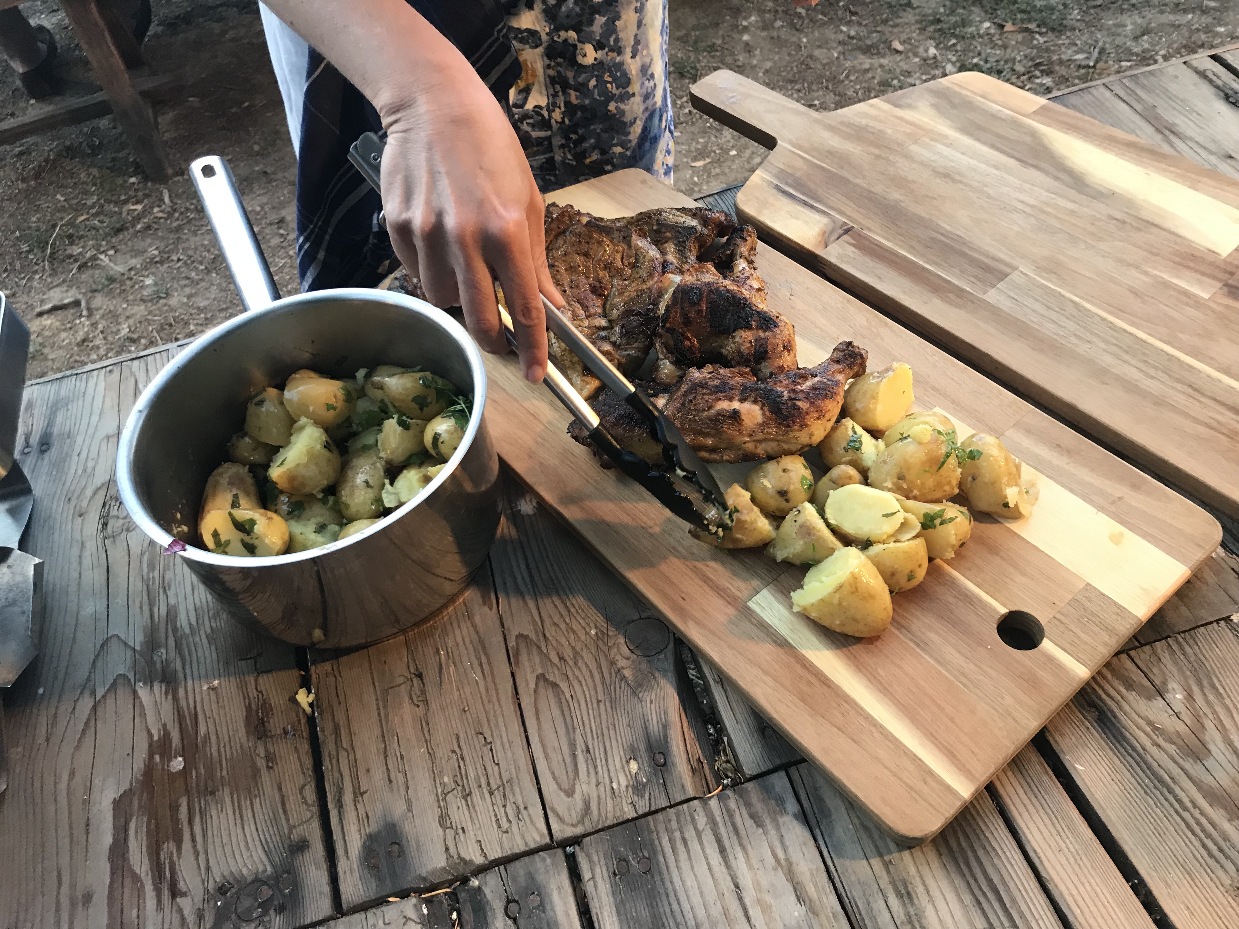 Eating al fresco painting holidays france